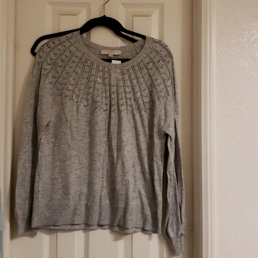 Lightweight sweater